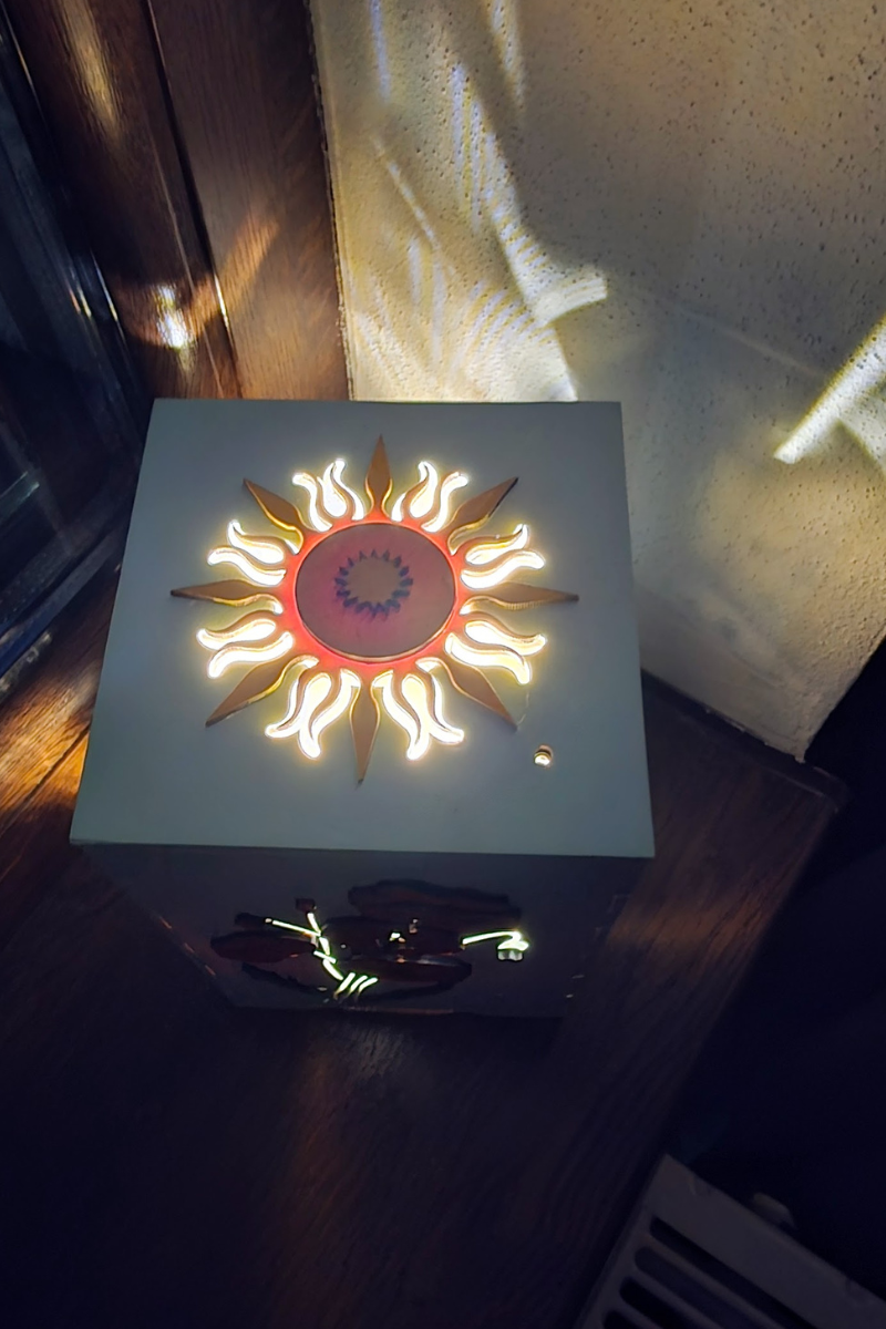 Lampa decor "Primavara cu Maci"