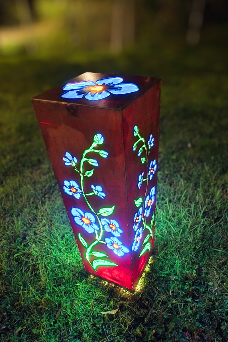 lampa ambientala de podea "floare de nu-ma-uita"